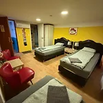 Deniz Budapest