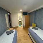 Deniz Budapest