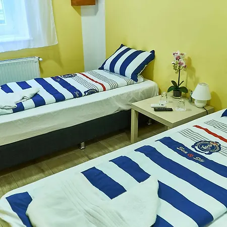 Deniz Гостевой дом
