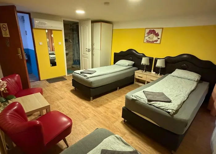 Deniz Budapest