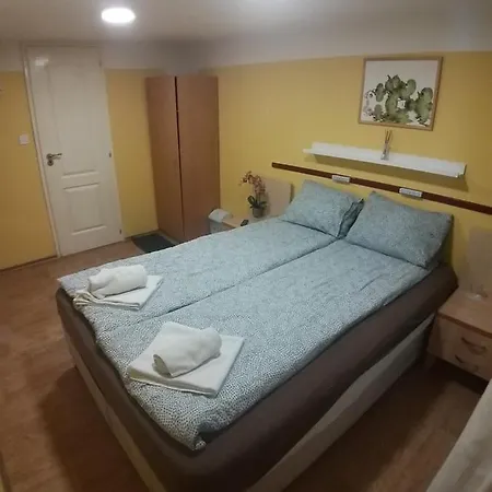 Deniz Гостевой дом 3*