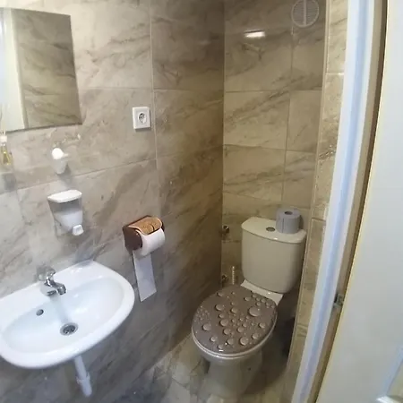 Deniz Гостевой дом 3*