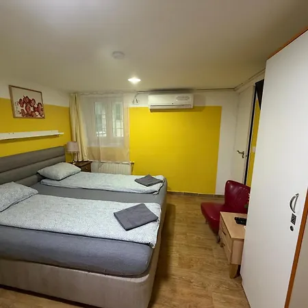 Deniz Guest house 3*